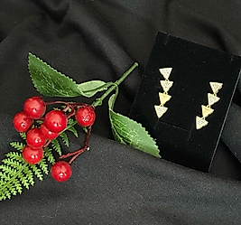 özel seri üçgen form sarkık küpe